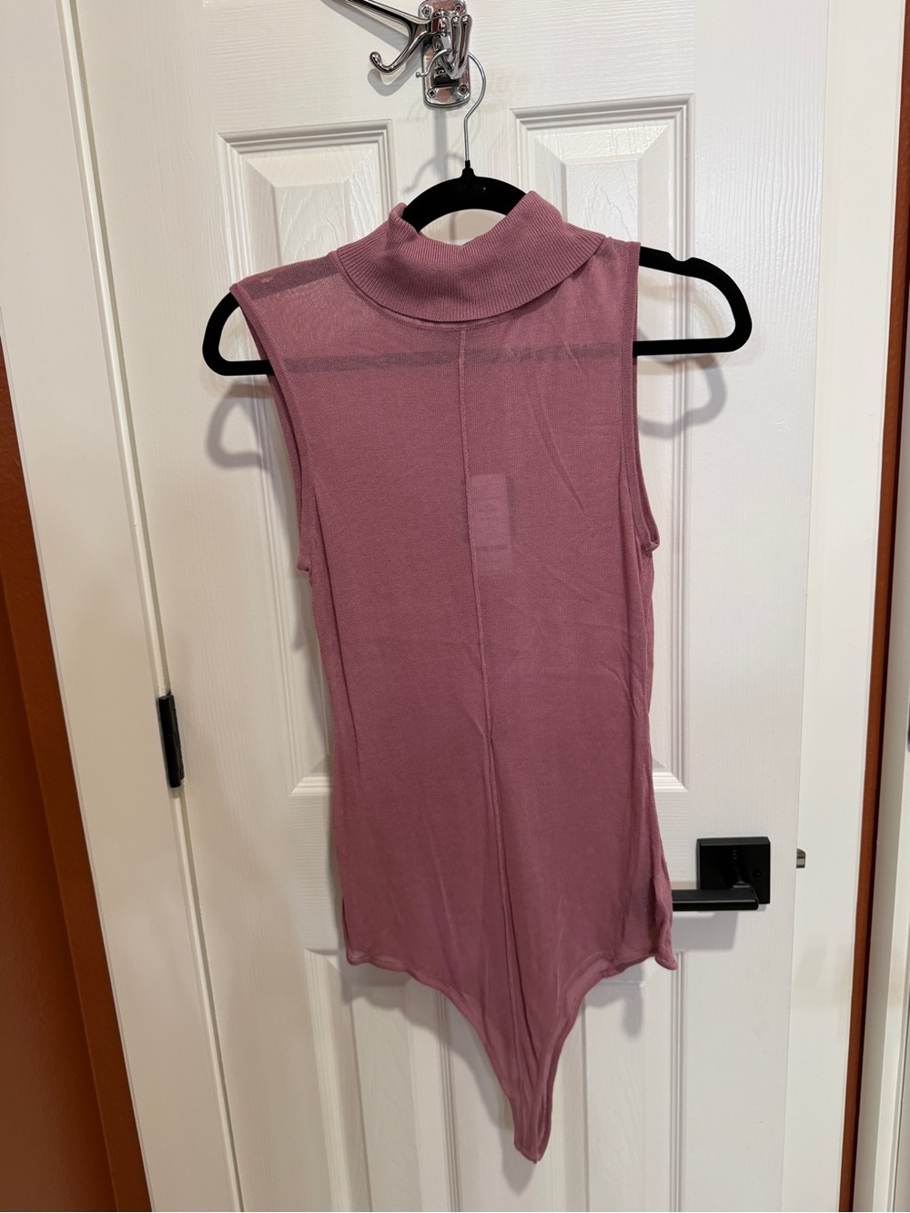 NWT Bebe Sleeveless Mock Neck Bodysuit in Dusty Rose